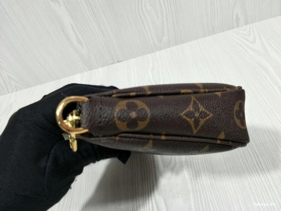 POCHETTE Vuitton ACCESSOIRES Louis 1230